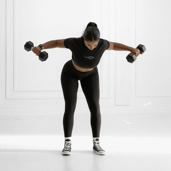 Dumbbell Rear Delt (Reverse) Fly - Exercise Guide | Motra