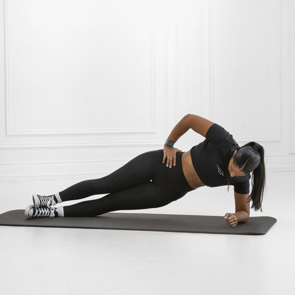 Side Plank - Exercise Guide | Motra